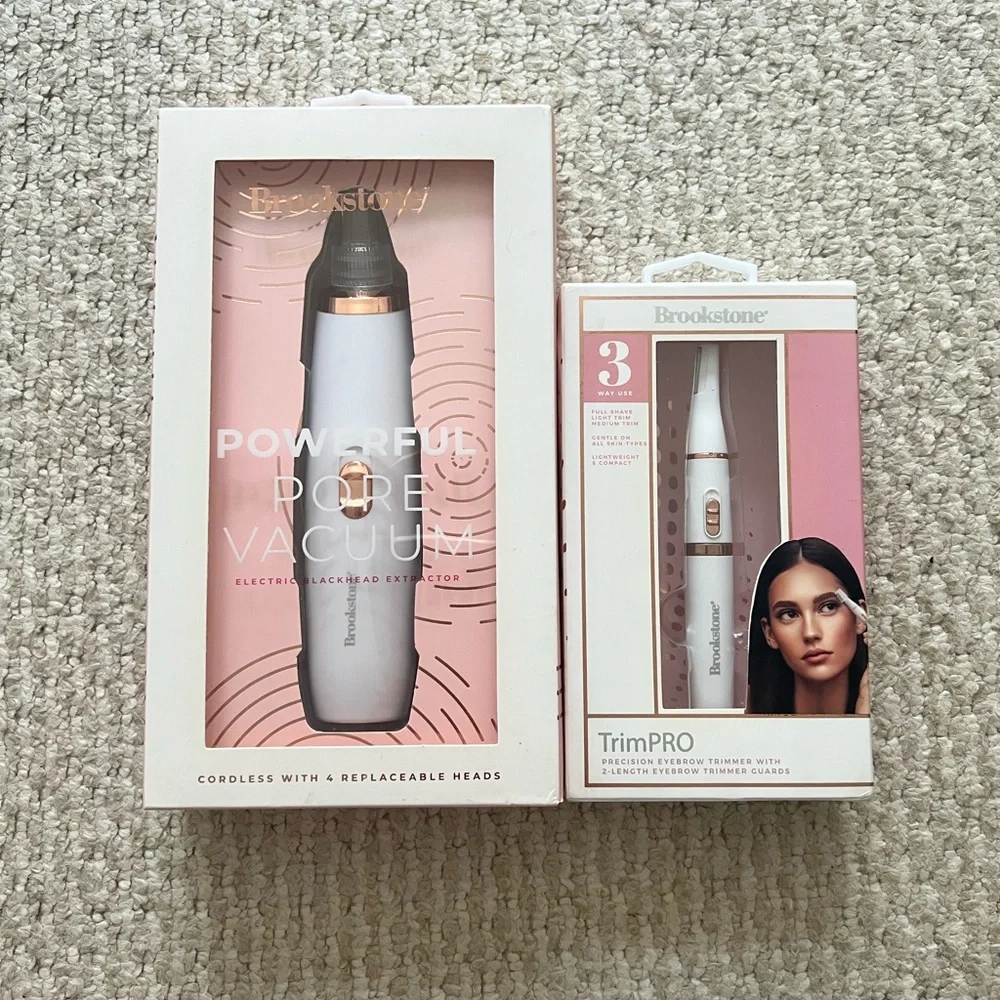 Brookstone TrimPRO Pore Vacuum - White and Pink - Picture 1 of 2